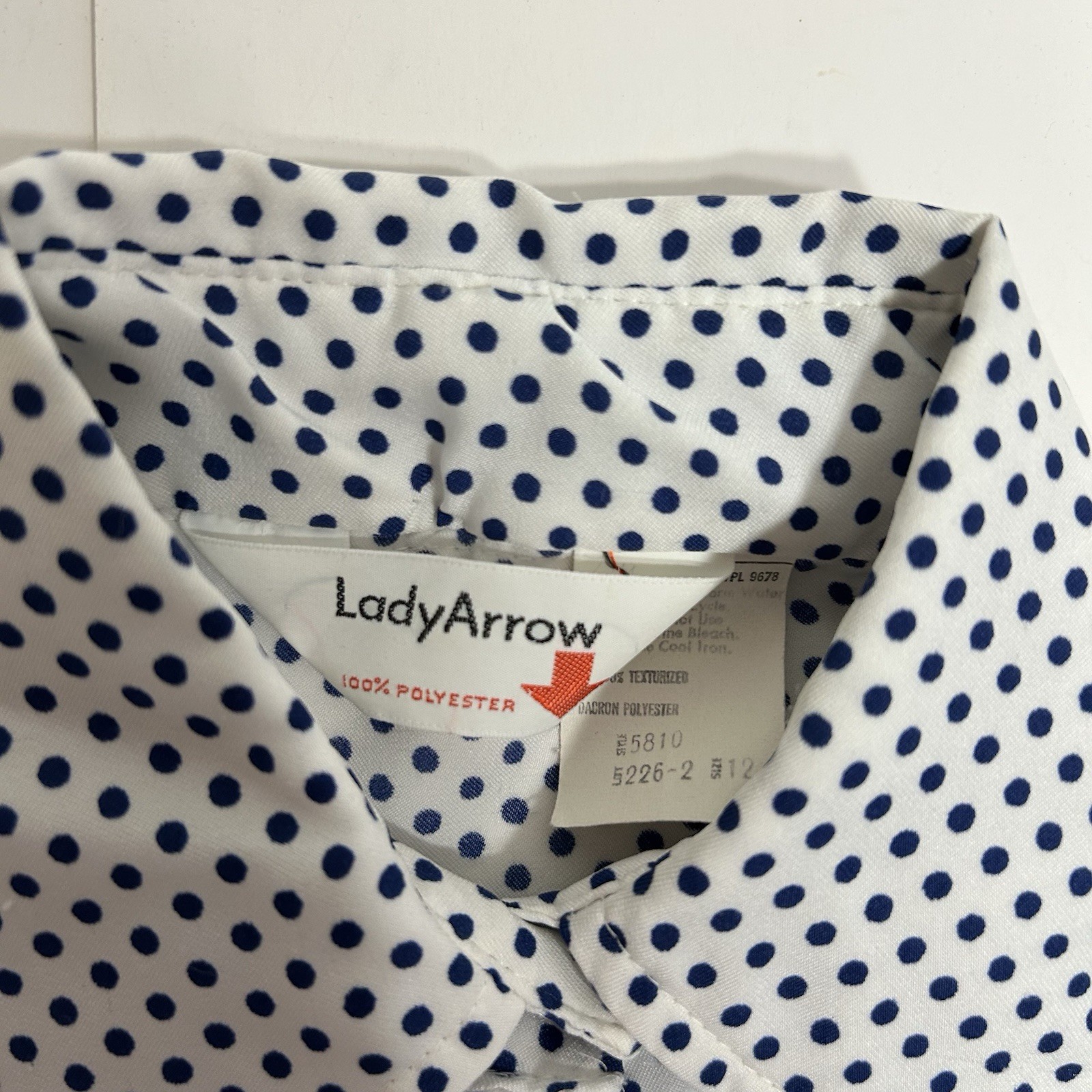 VTG 70s Lady Arrow Button Up Shirt Polka Dots White Blue Dagger Collar Size 12