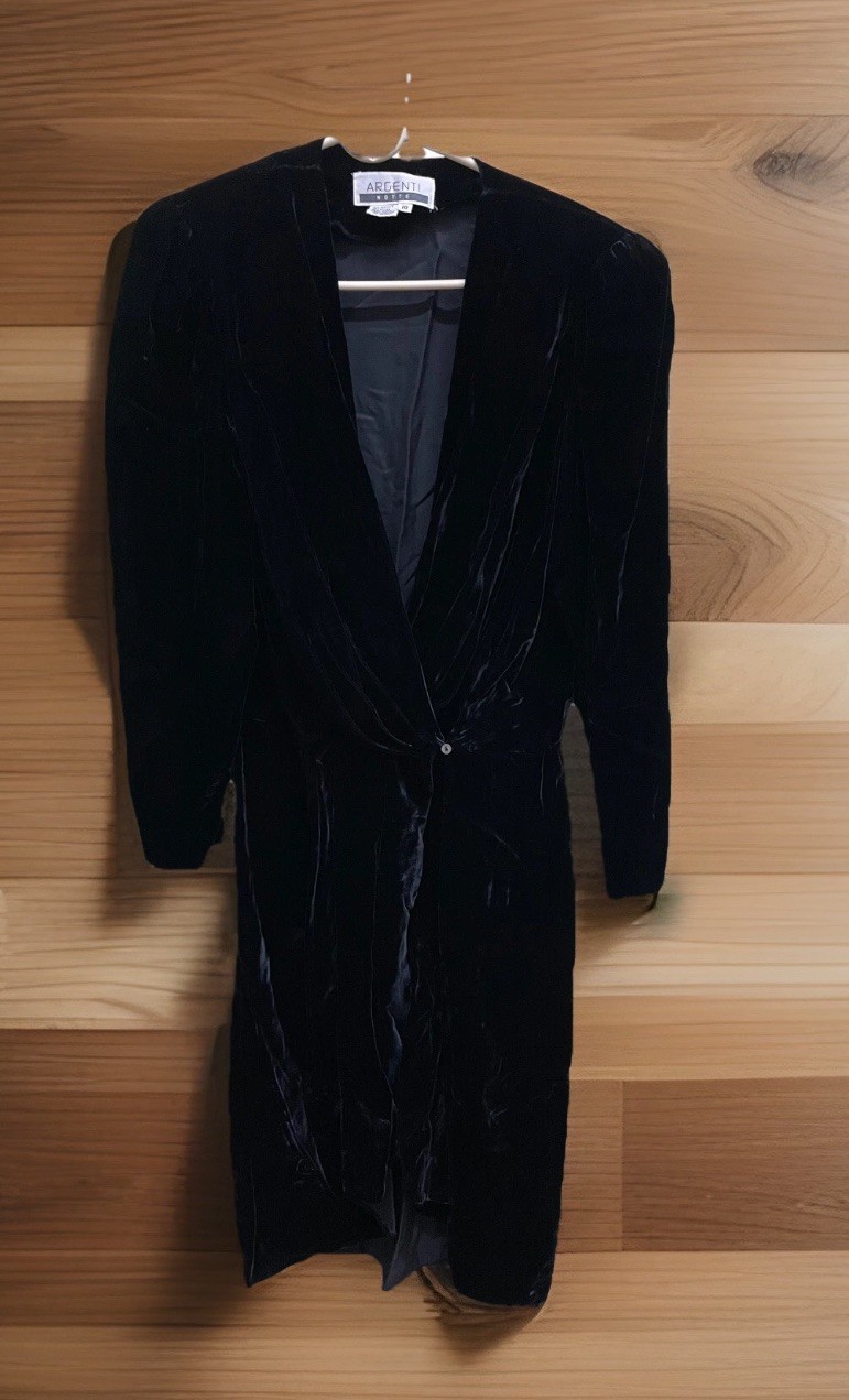 Vintage dress Laurence Argenti Motte Black Velvet Sz 10 Long Elegant