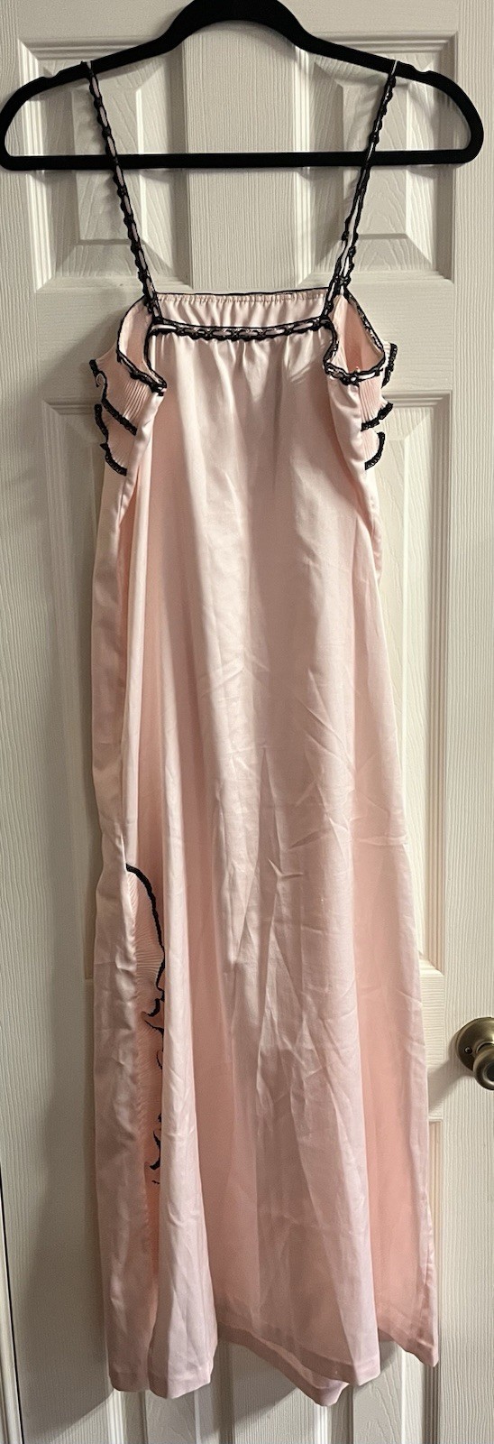 Fabulous Vintage 1970s Bert Yelin For Iris Pale Pink Ruffled Nightgown Size S