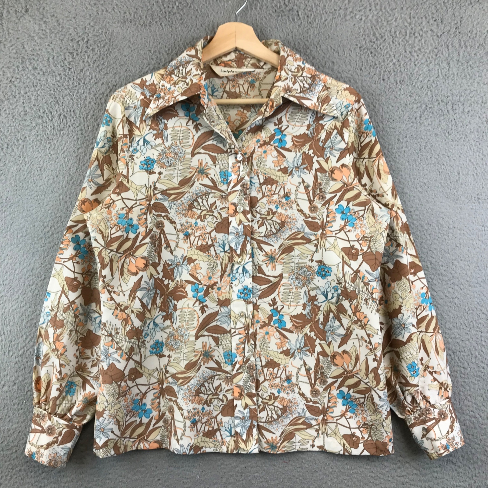 Vintage 1960s Women’s LADY ARROW Floral Print Shirt size M
