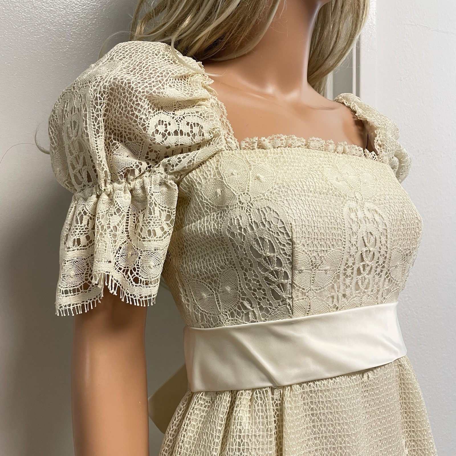 Vintage 1970s Ivory Lace Summer Boho Wedding Dress Lorrie Deb San Francisco