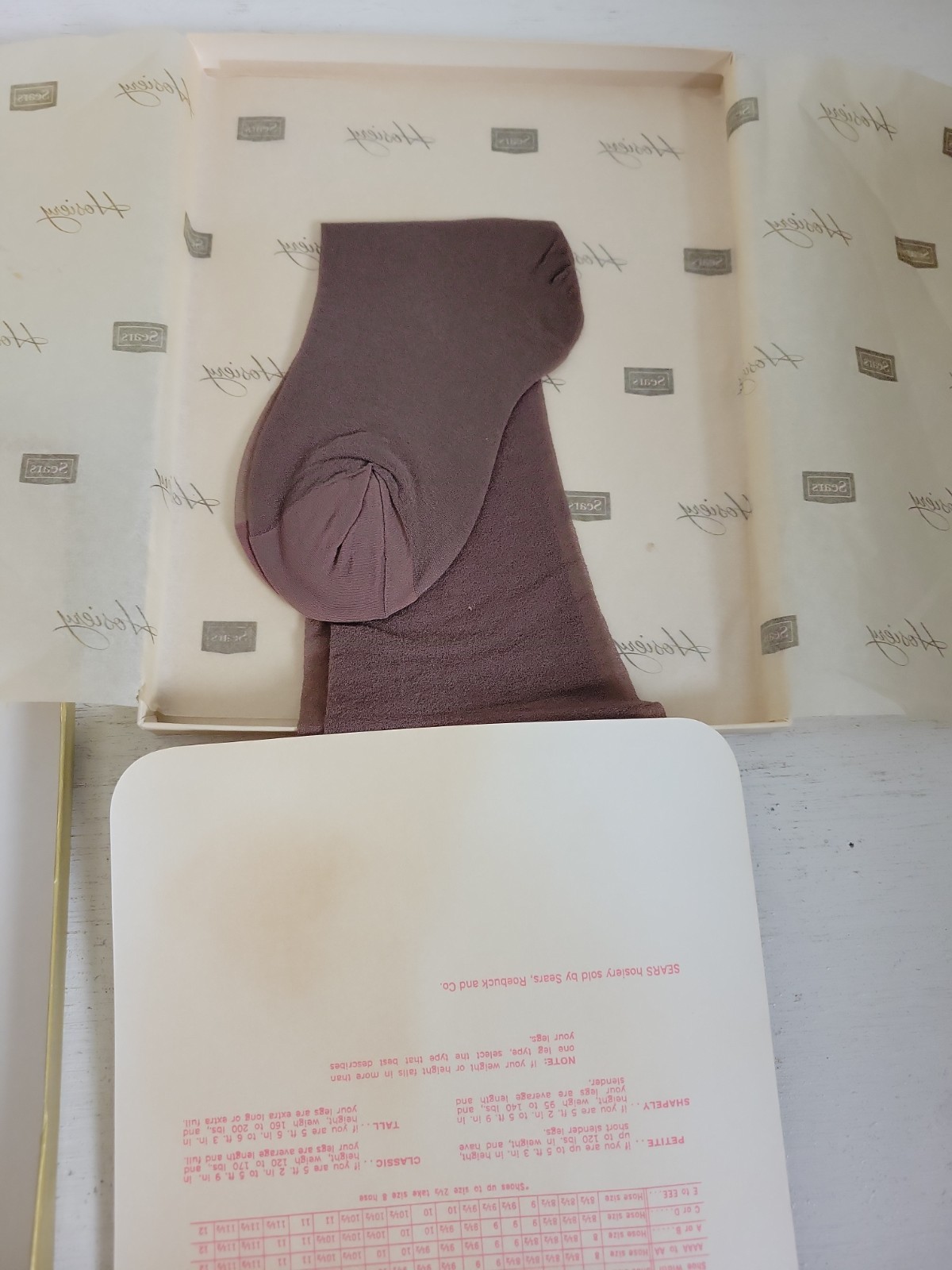 Vintage New Pair Sears Cling Alon Hosiery Tea Leaf Shapely A 9 1/2-10 1/2
