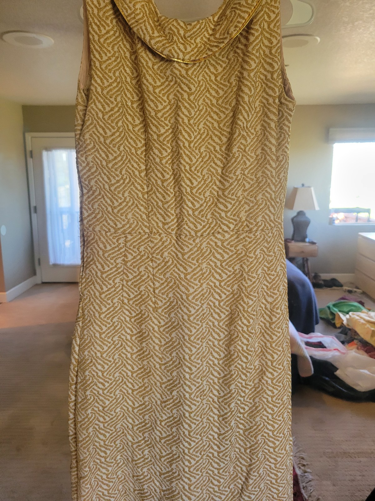1960s 1970s GOLD AND CREAM KNIT MINI DRESS Size MEDIUM GLAM VINTAGE