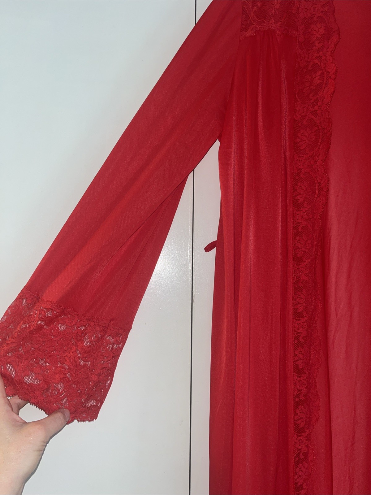 VTG OLGA Red Satin Robe Lace Trim Medium Style 9702 Long Nightgown Peignoir