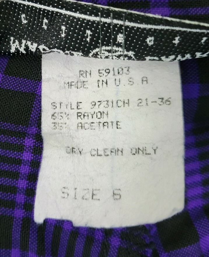 Vtg Maggie Lawrence High Waisted Pleated Shorts in Purple & Black Plaid Size 6