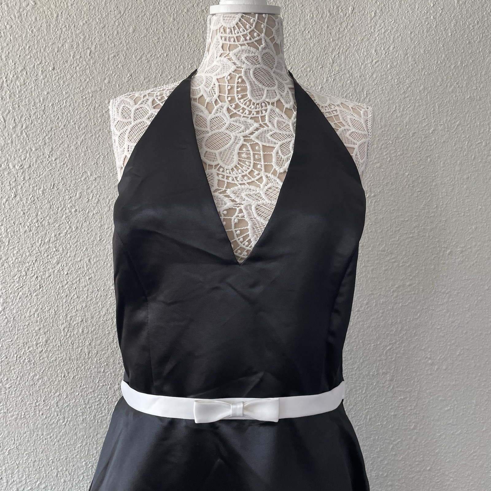 Jessica McClintock Satin Formal Halter Dress Vintage Black Old Hollywood Size 14