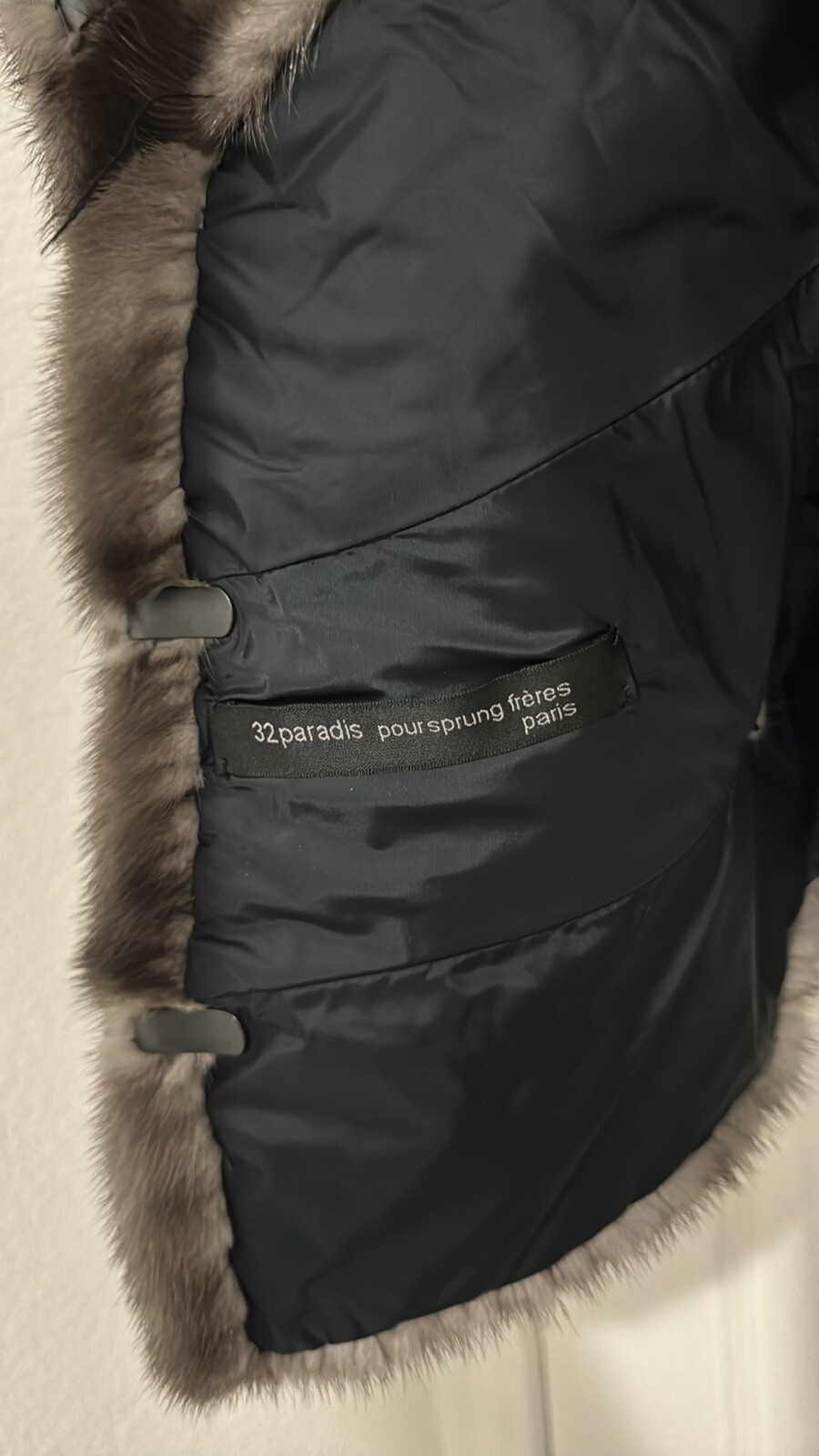 Luxurious 32 Paradis Pour Sprung freres Paris Caps Jacket So Soft