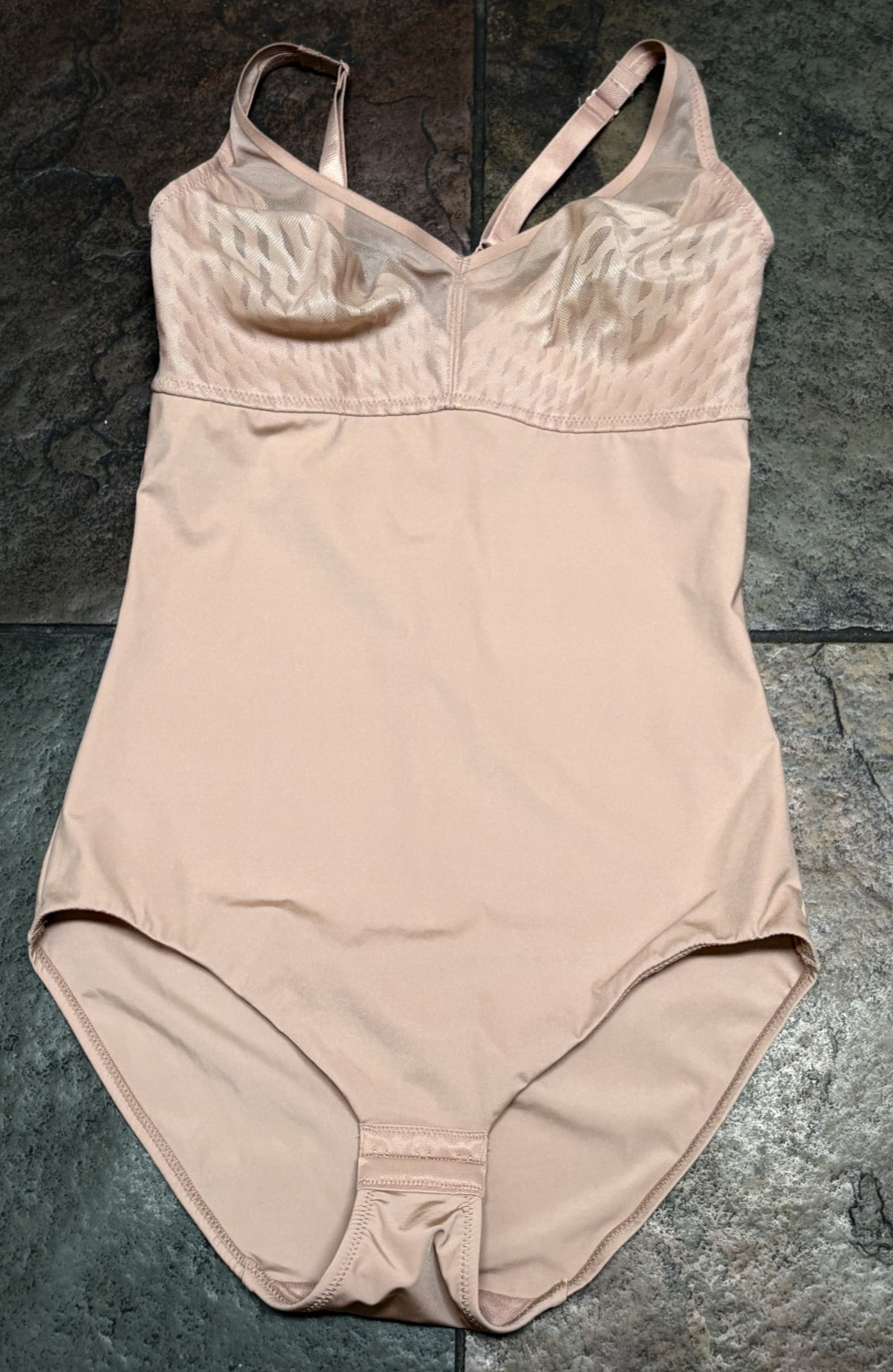 WACOAL 36D Sand Elevated Allure Wire Free Shaping Body Briefer Bodysuit #801336