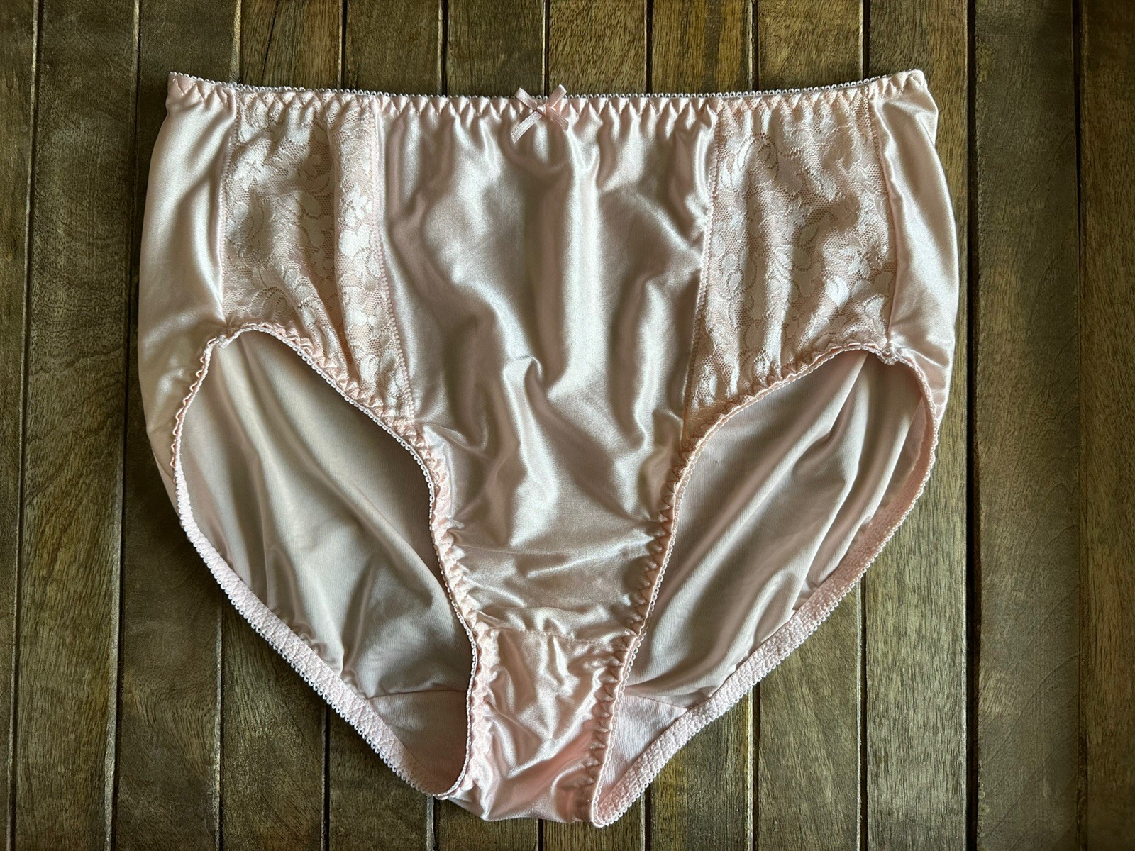Vtg Bali Xl 8 Peach Silky Satin Brief Panties Panty W Lace Trim