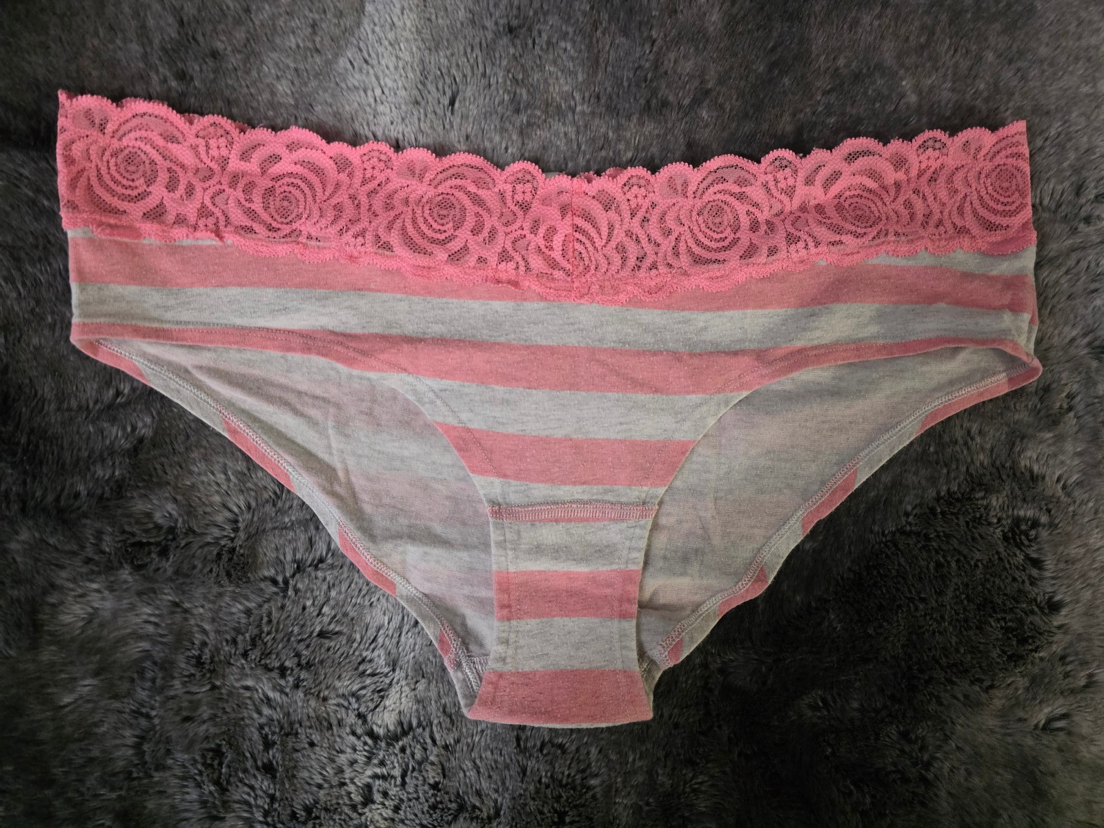 PINK by Victoria’s Secret Pink Gray Extra Low Rise Hipster Panty Size L