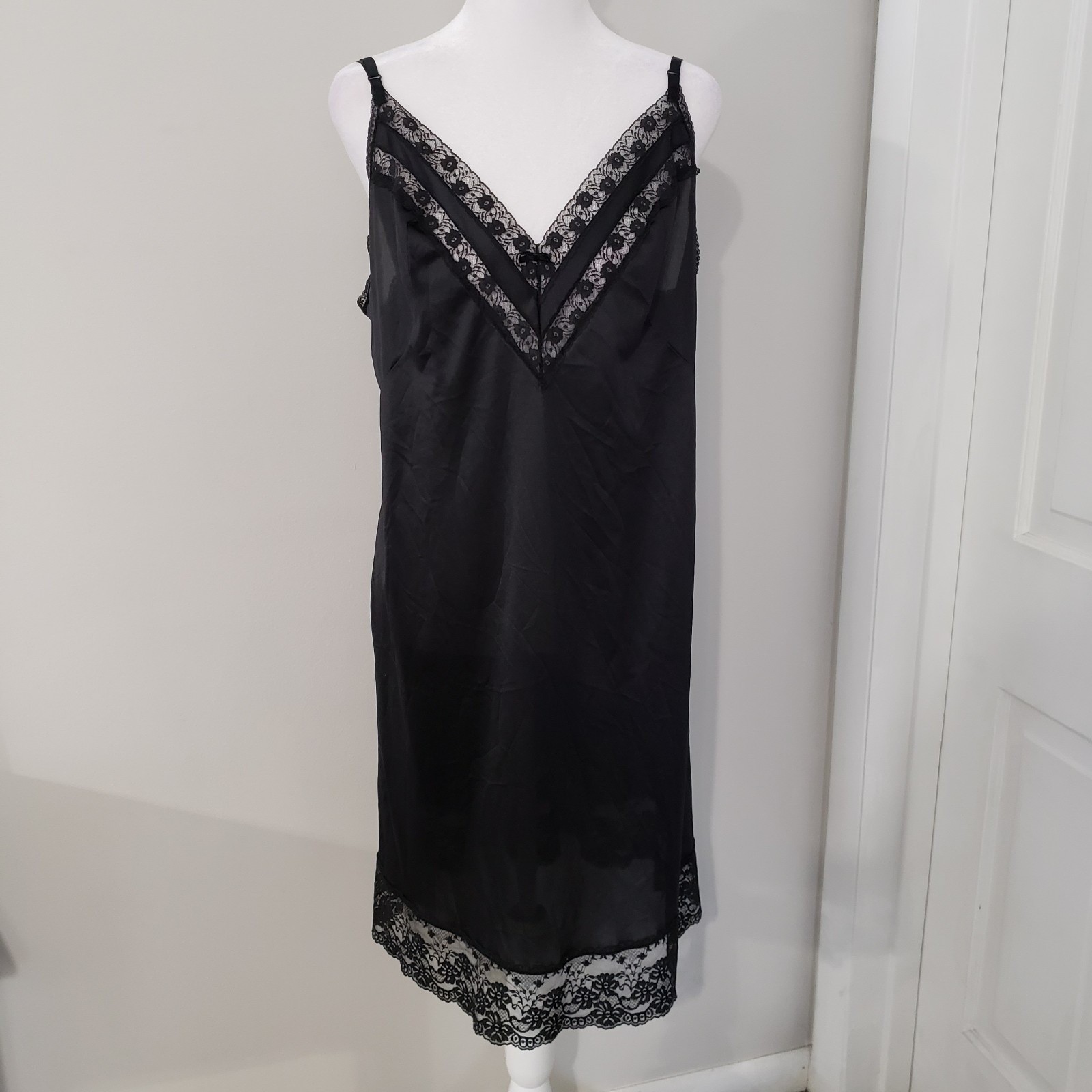 Vintage Ashley Taylor Womens Slip Dress SIZE 38 Whimsigoth Going Out Party Lace