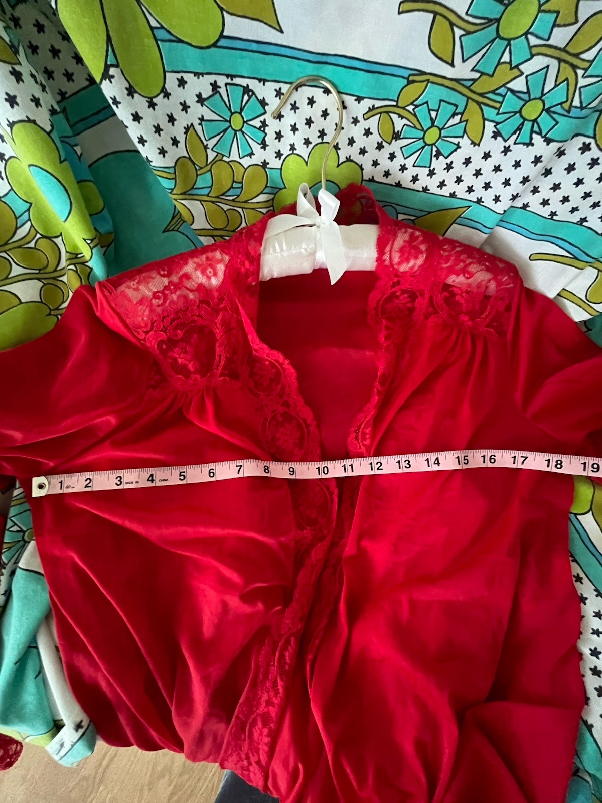 VTG OLGA Red Satin Robe Lace Trim Medium Style 9702 Long Nightgown Peignoir