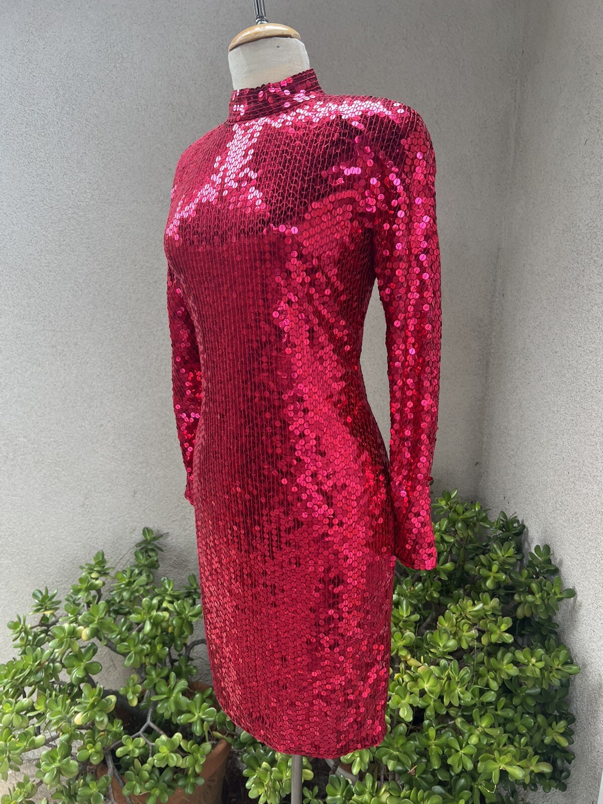 Vtg Disco Dress Ruby Red Sequins Keyhole Back Sz 10 NiteLine