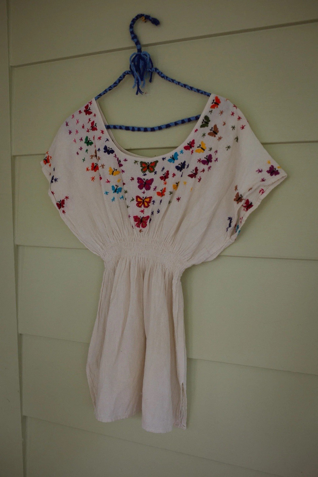 1970’s Mexican Hand Embroidered Smock Butterfly Top Women’s S/M Boho Blouse