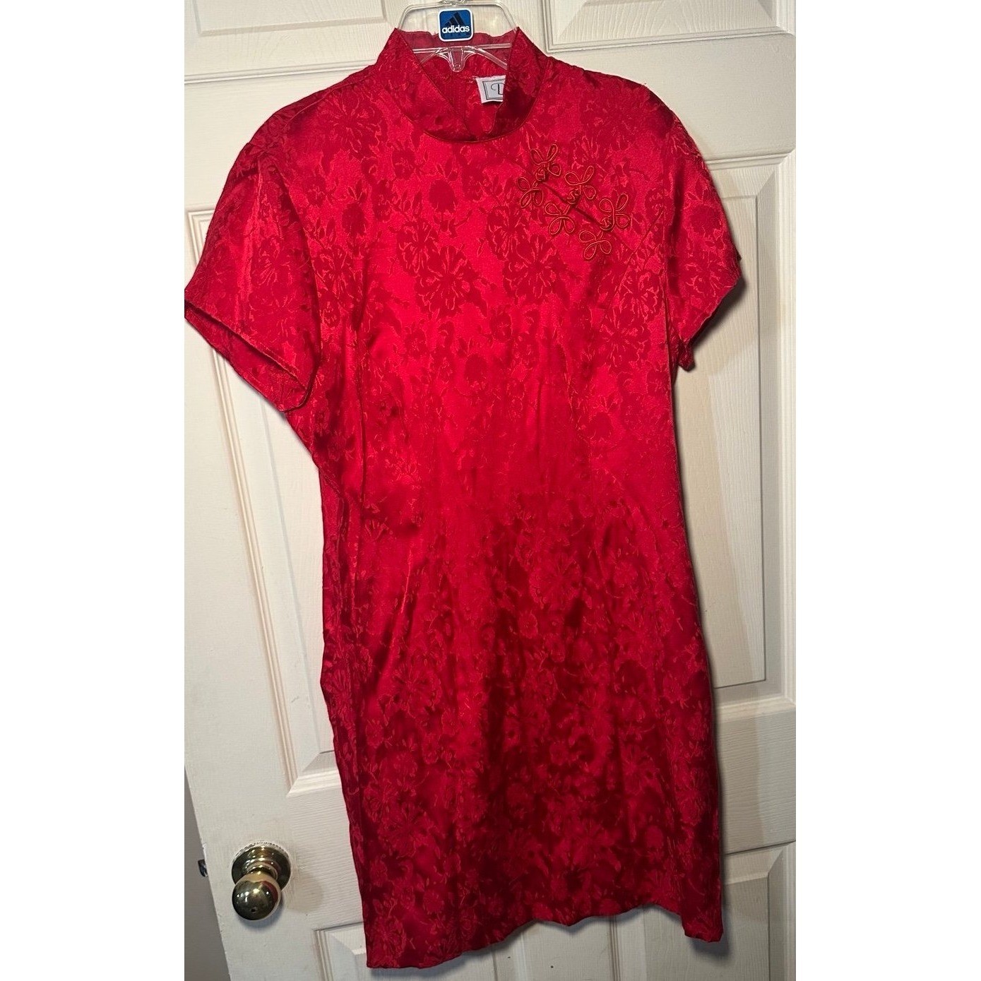 Vintage 90s DBY Red silk Chinese dress. Size 9.