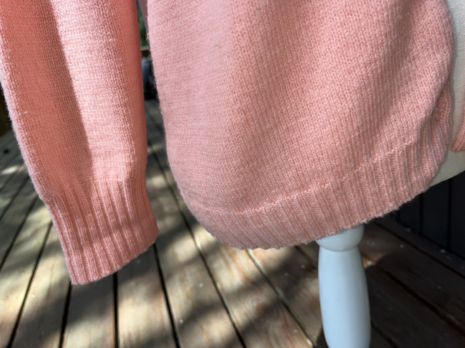 Vtg 1950’s Ladies Wool Cardigan Sweater Bubble Gum Pink Garland sz S/M Petite