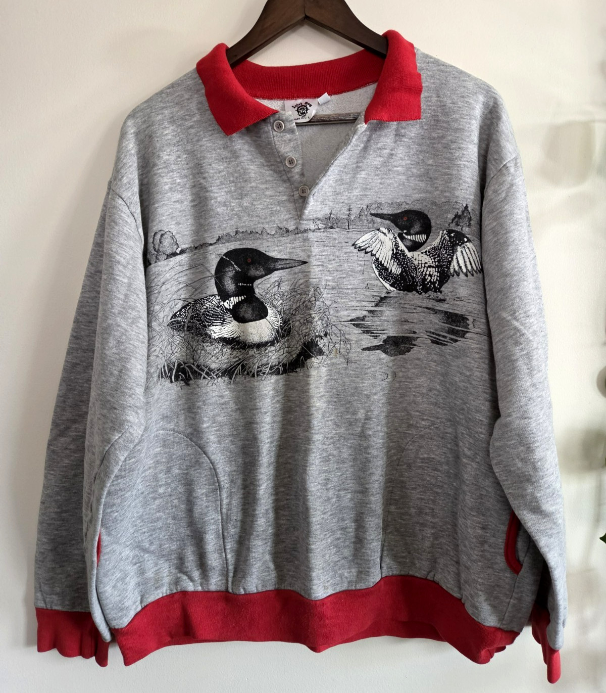 Vintage Loons Sweatshirt Gray Red Cuffs Collar Inlet Bay Made In USA XL Womens