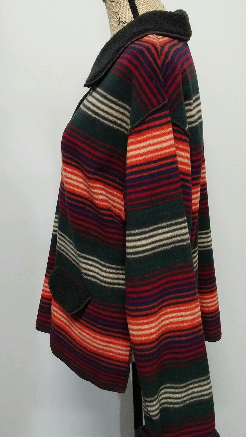 Nwt Van Heusen a line flannel women’s jacket. 5 buttons down front winter Size L