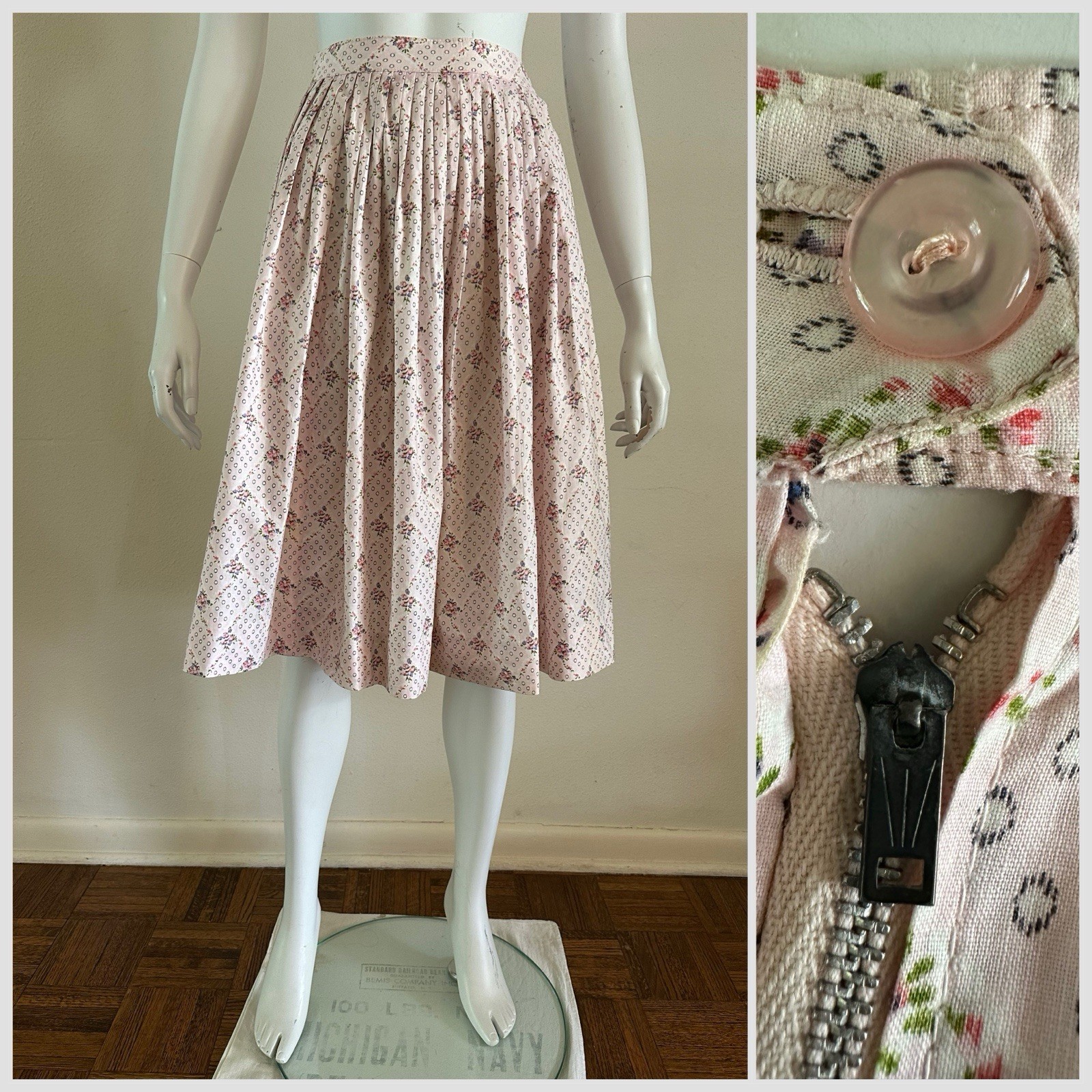 Vintage 40s 50s Cotton Pleated Skirt Domino Floral Prentiss Lane Metal Zip XS