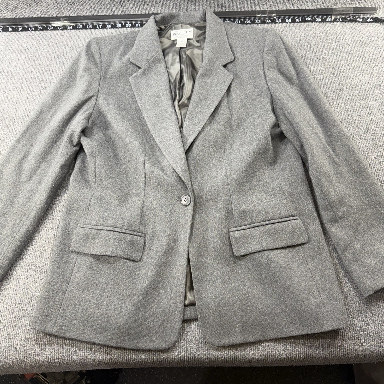 Vtg Pendleton 100% Wool 2-Pc Women’s Dark Gray Suit Blazer S 12, Pants S 12