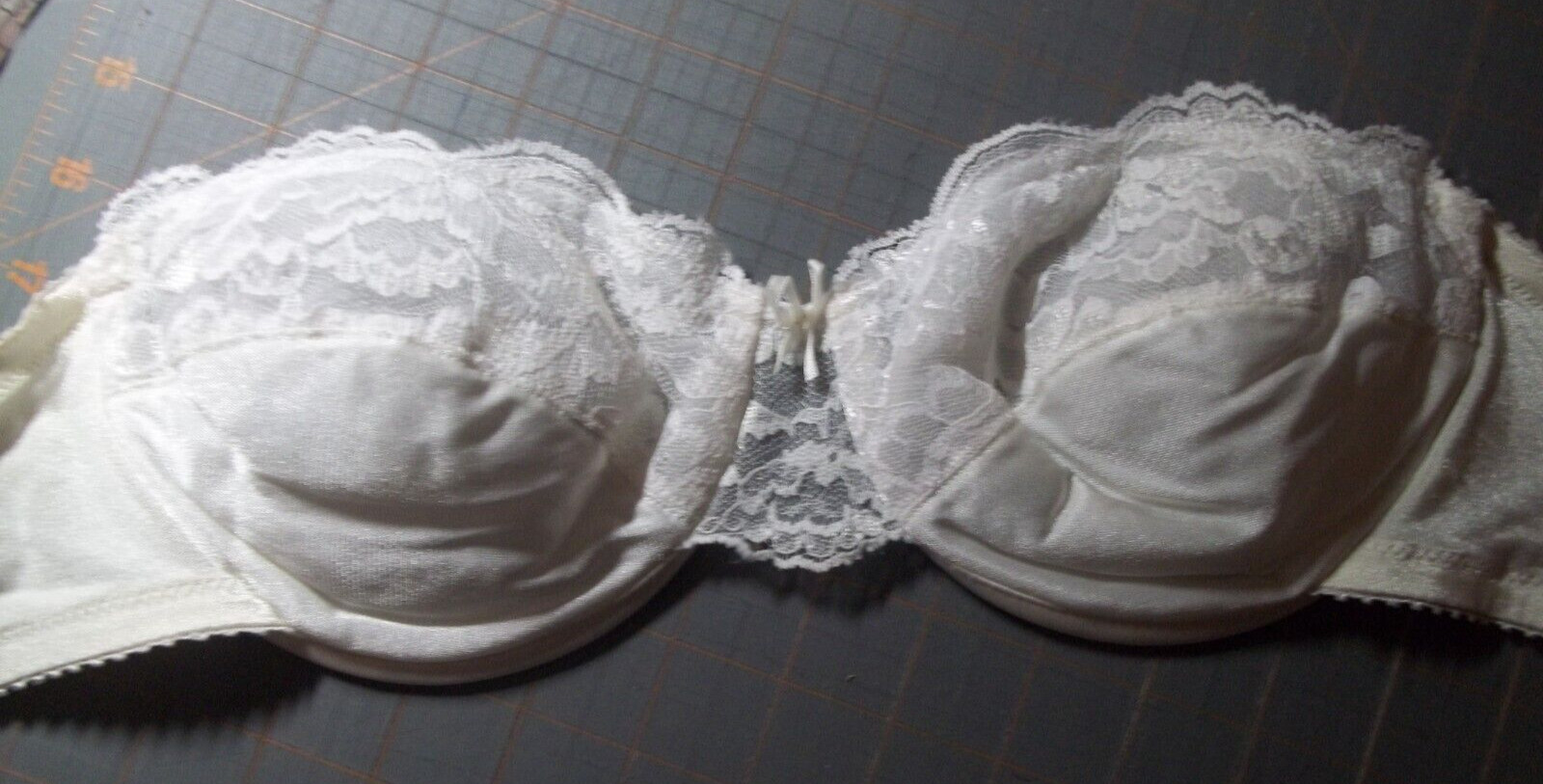 Vintage Vtg Vassarette 74-152 Strapless Soft Cup Bra Lace UW Womens 34C White