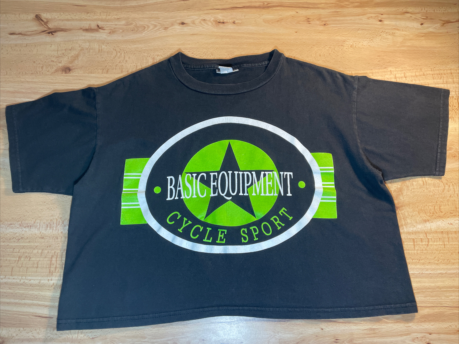 VTG Basic Equipment T-Shirt Cropped Top One Size Cotton USA Cycle Sport Black