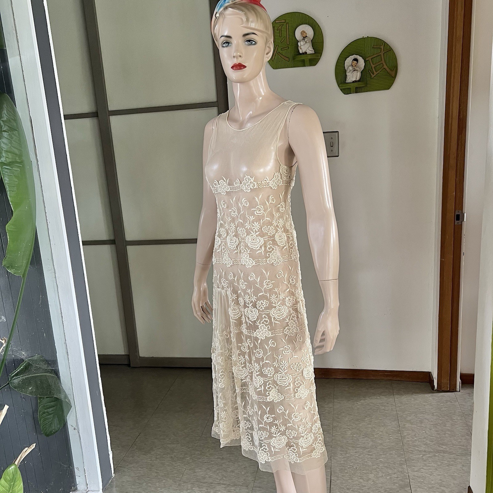 1920s Vintage Sheer Net Lace Embroidered Flapper Dress S/M