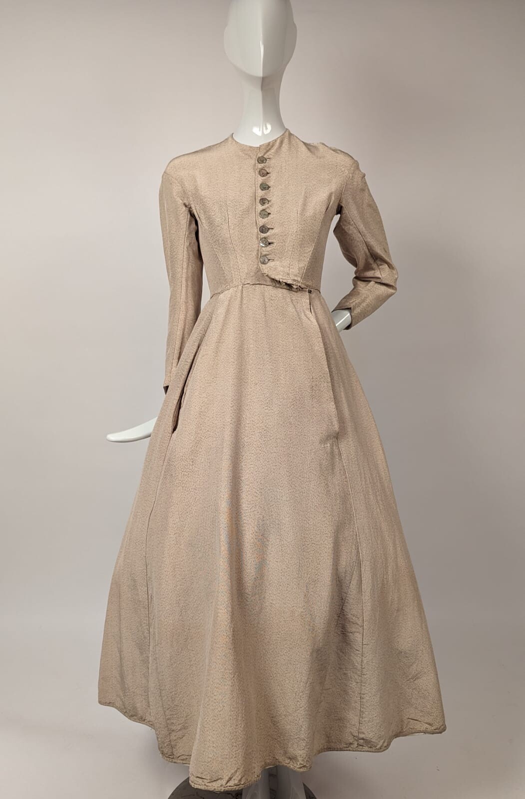 CIVIL WAR 1860’S SEPIA DRESS W OVERSKIRT + CARVED SHELL BUTTONS