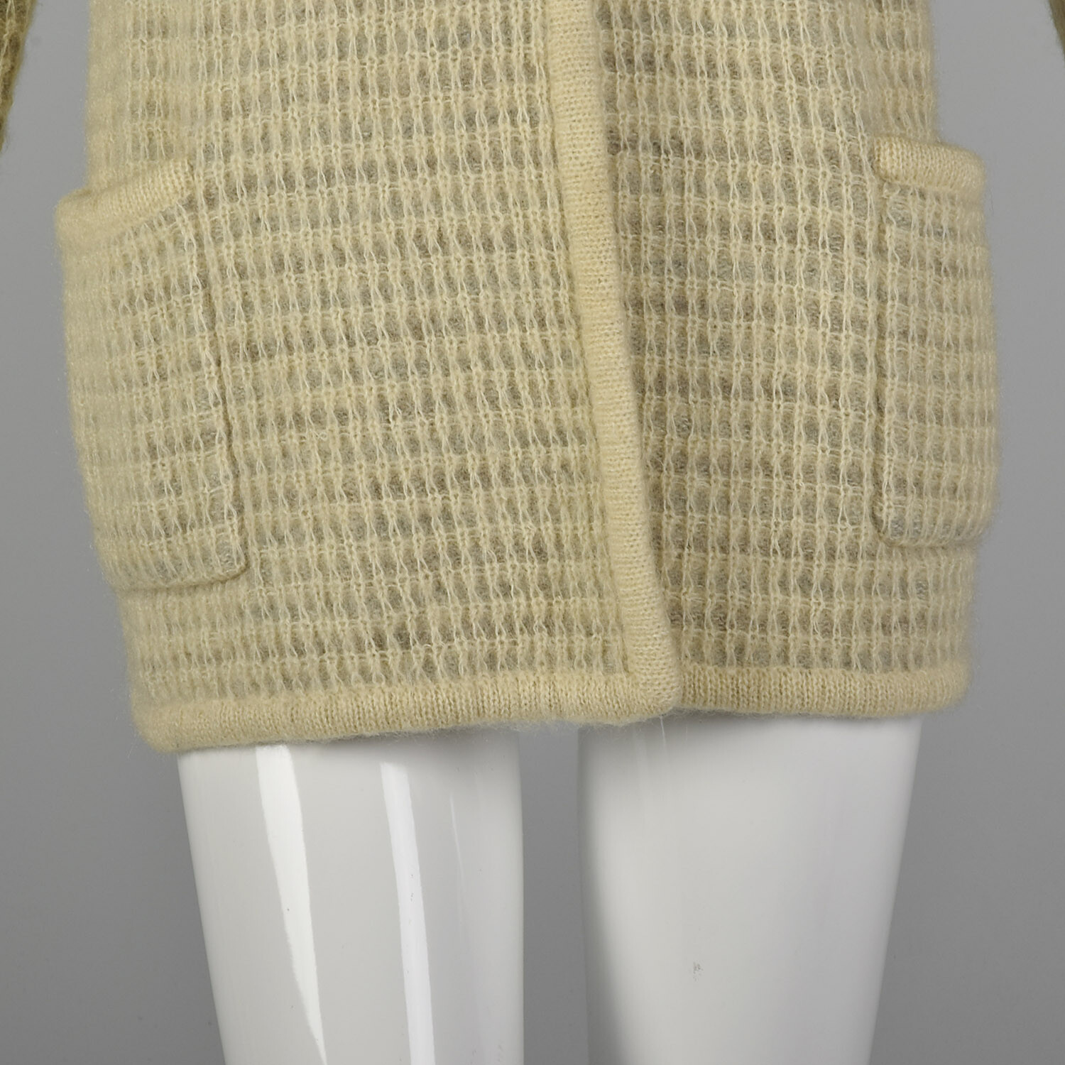 L Cream Knit Jacket 1970s Loose Knit Winter Weight Cardigan Sweater Coat 80s VTG