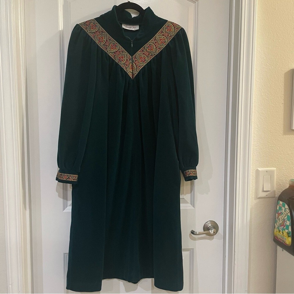 Vintage Vanity Fair ladies robe 3/4 zip up green size Large made in USA
