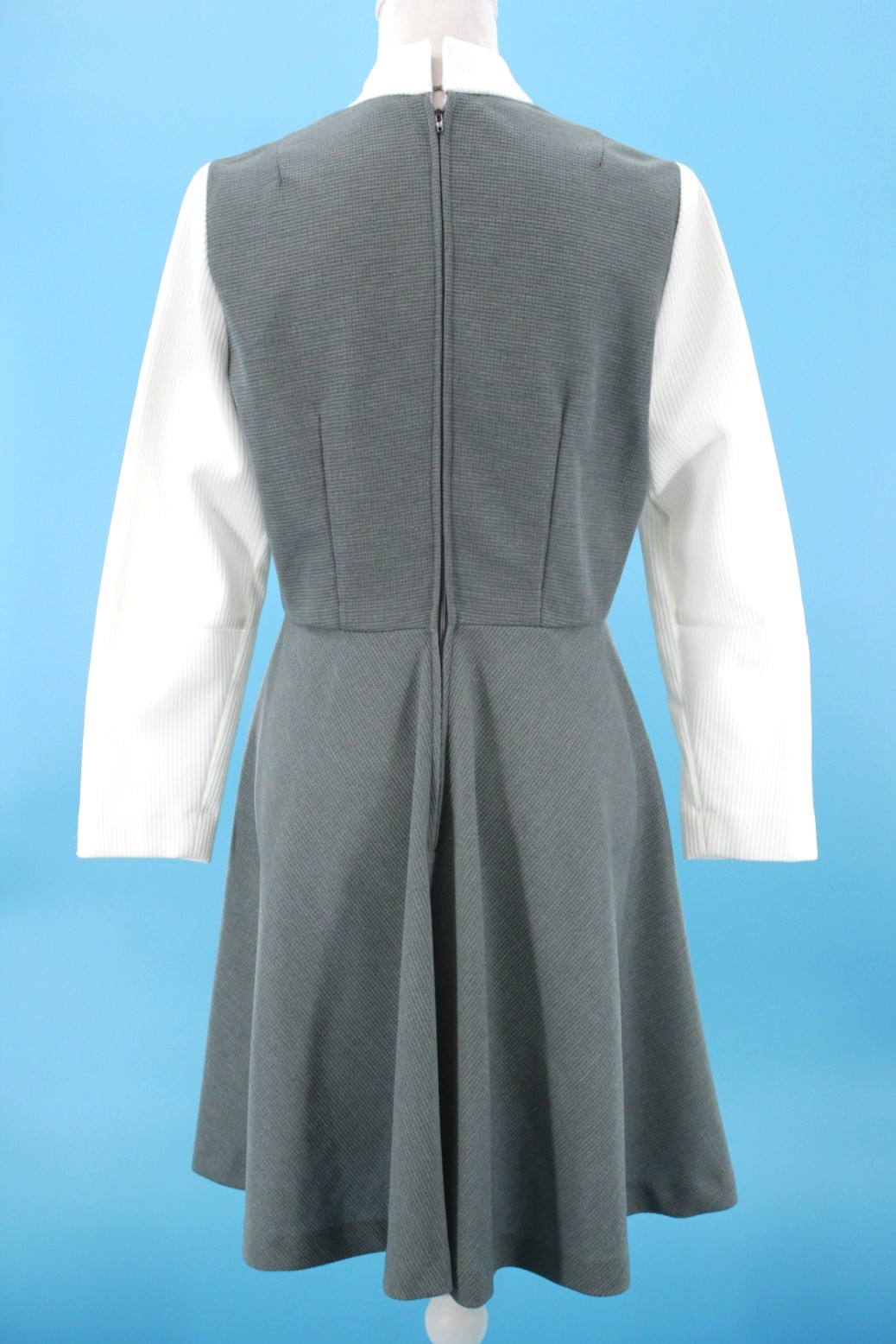 VTG Women’s 60s Gray & White Long Sleeve Pinafore Look Mini Dress S/M 1960s