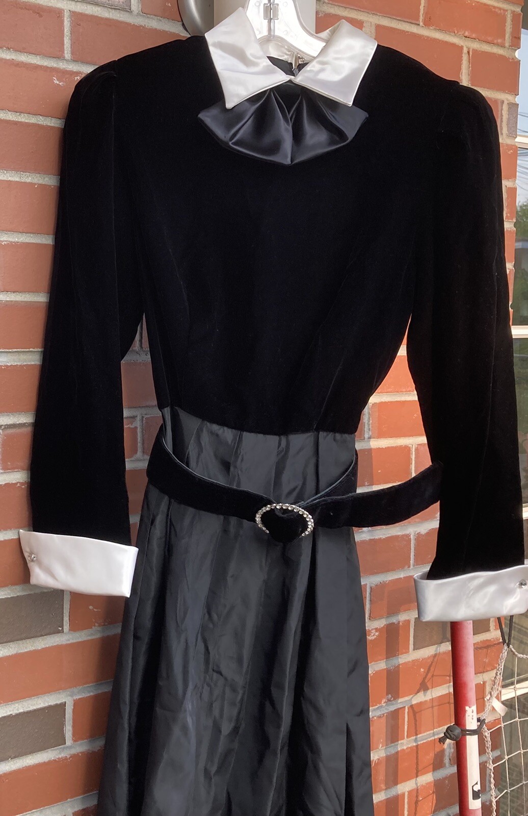 Vintage Velvet & Tafetta Shirtwaist Dress Cream Satin Cuffs/Collar Belt 12P