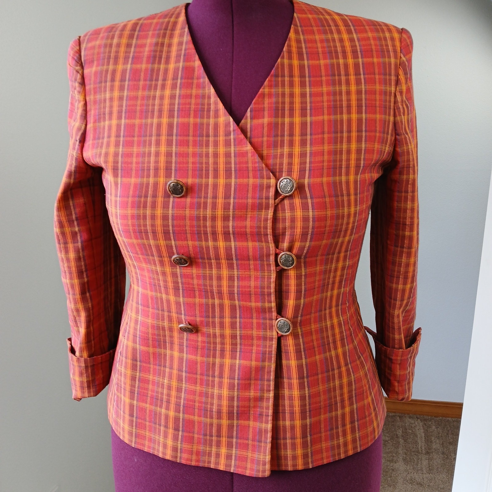 Jones Wear Petite VTG Plaid Orange Red Blazer size 8P professional office attire