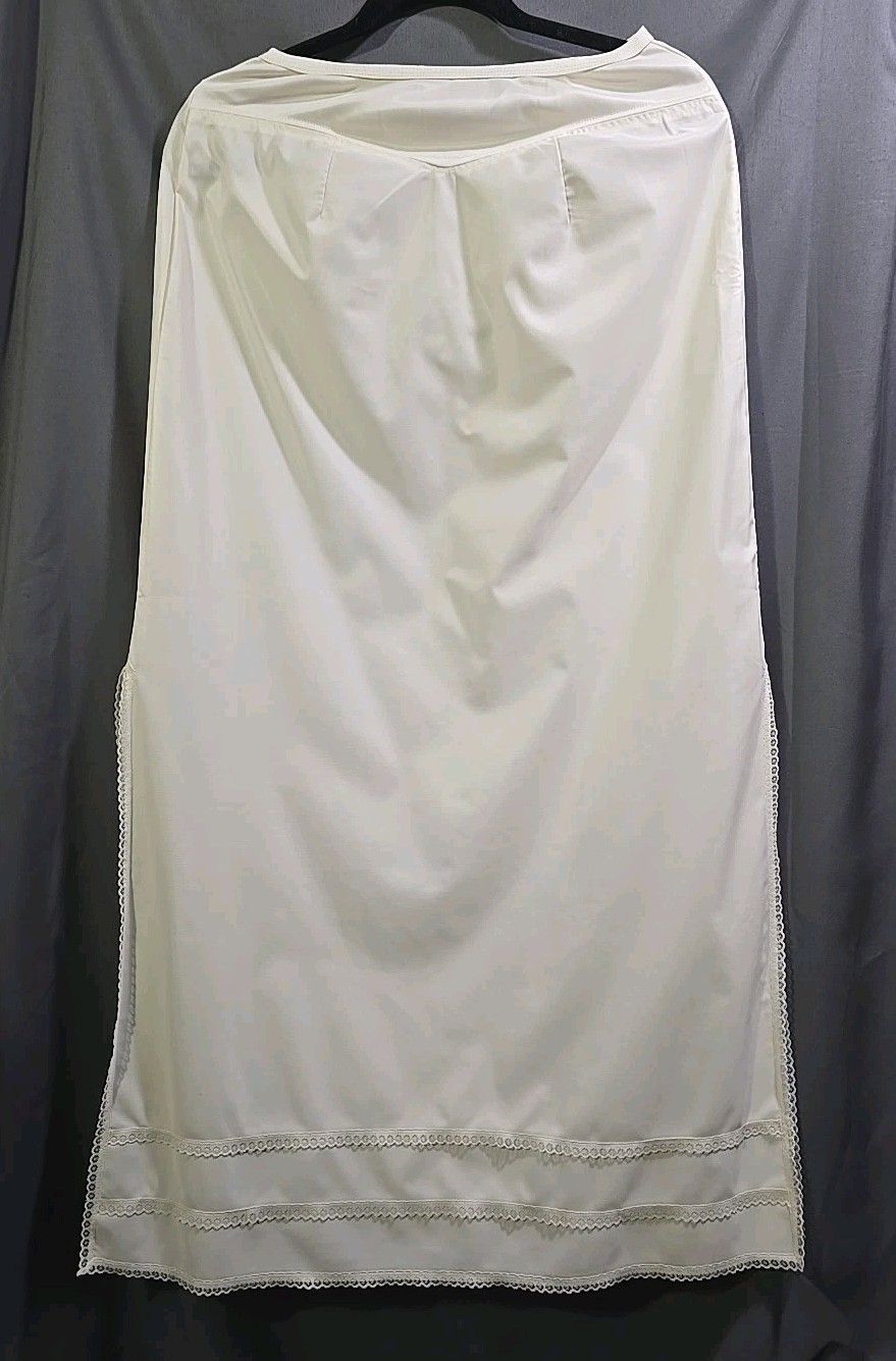Taffeta Half Slip Vintage Sears Dual Slit Lace Trim White Waist 30″-32″ L 38″