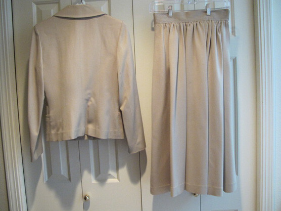 Womans Suit Set~REDUCED~JACKET+SKIRT~VINTAGE 1980 Avant Garde~Junior sz 7~FREE H