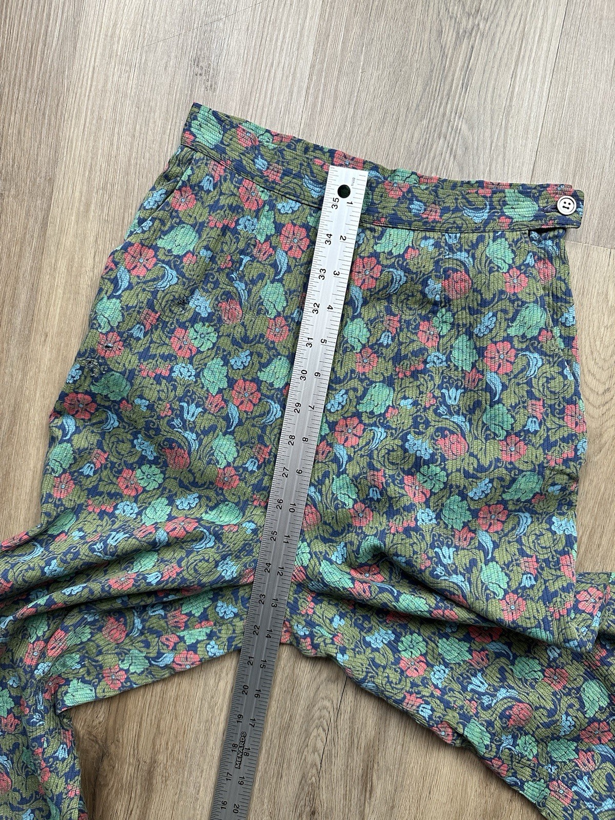 50s VINTAGE Rockabilly Side Zip Floral Textured Tapered Leg Pants