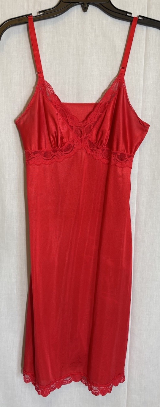 Vintage Ashley Taylor Red Nylon Full Slip w/ Lace Size 36 SHIPS FREE