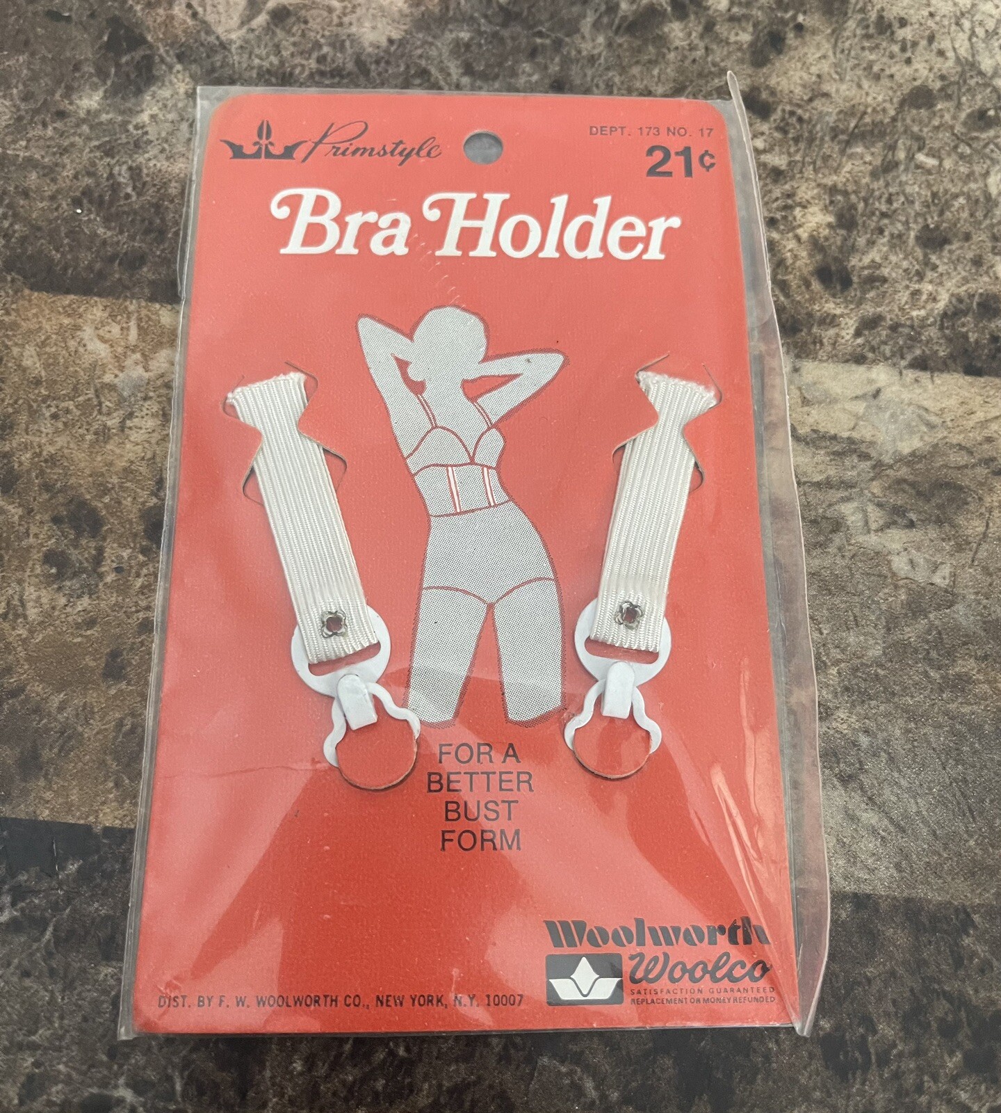 VINTAGE WOOLWORTH / WOOLCO PRIMSTYLE BRA HOLDERS! NEW