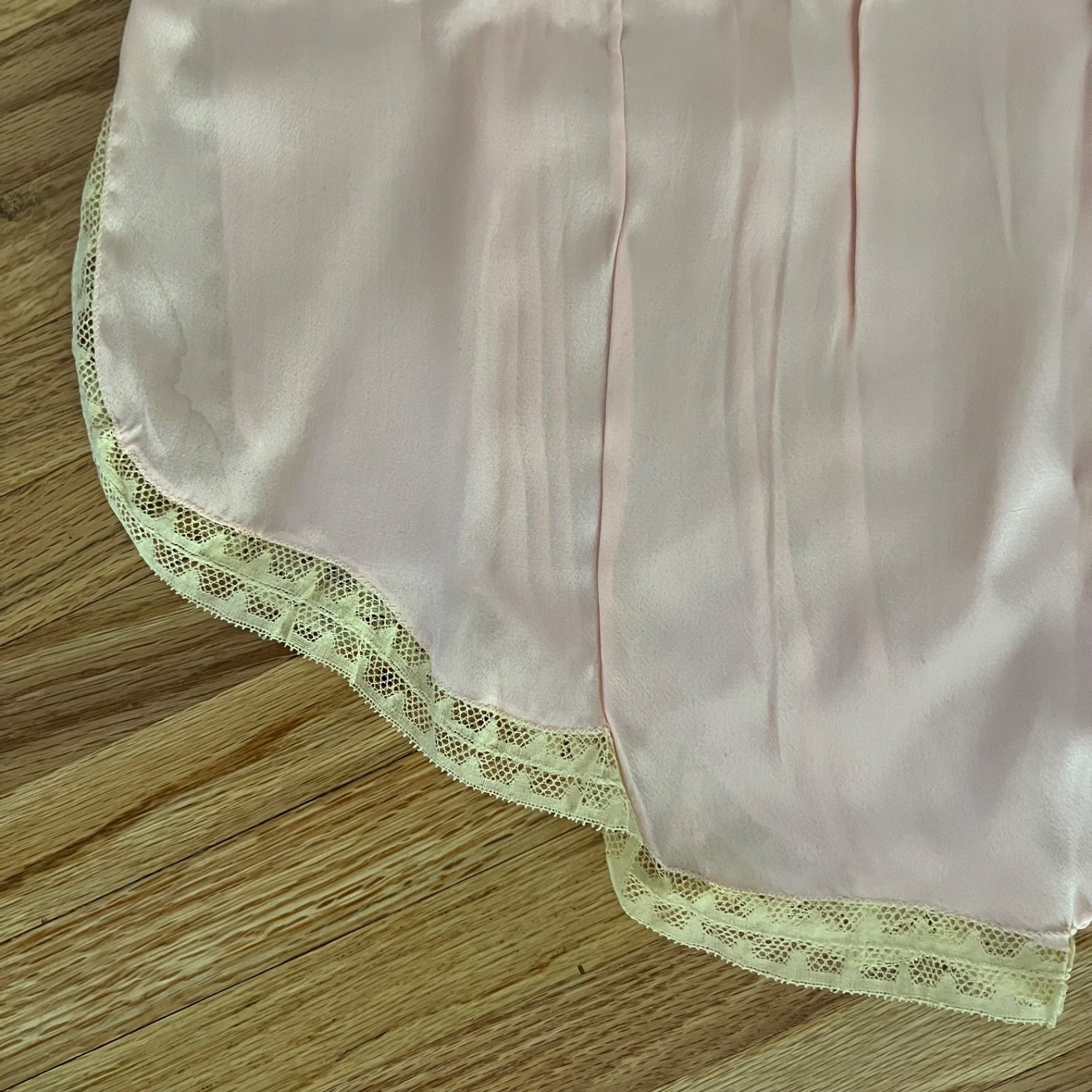 Vintage Sexy Lingerie 1930’s 40’s pink silky pants lace lingerie boudoir shorts