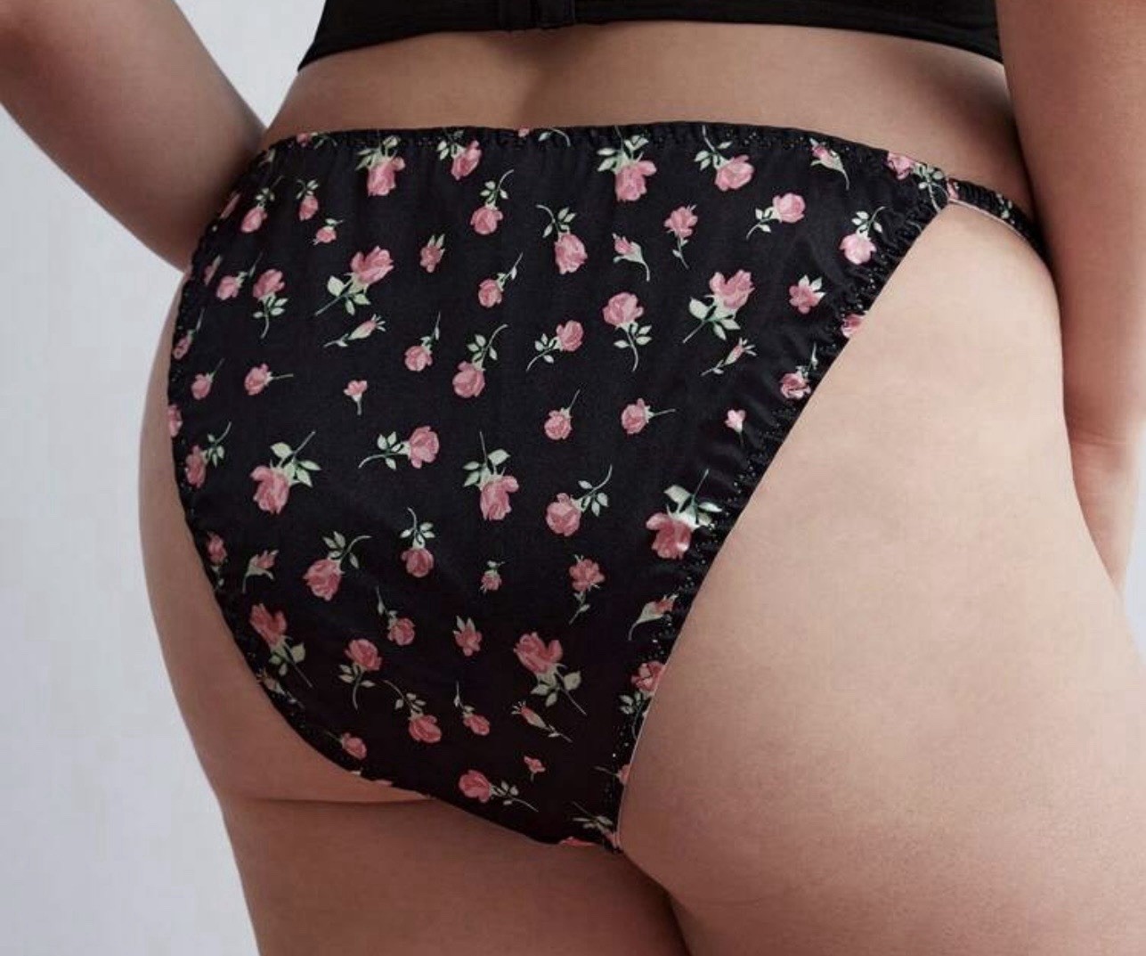 VTG 90’s Style Satin Polyester String Bikini Black Floral Panties PLUS 4XL NEW