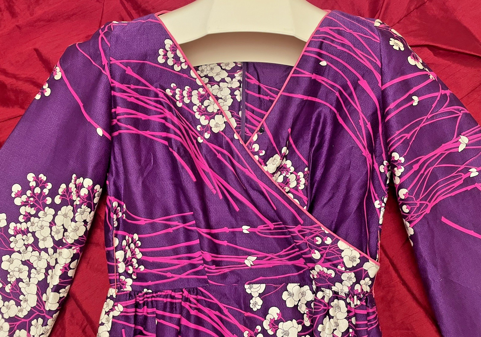 Lilli Diamond Size Medium 8-10 Cherry Blossoms Purple Maxi Hippie Boho Dress
