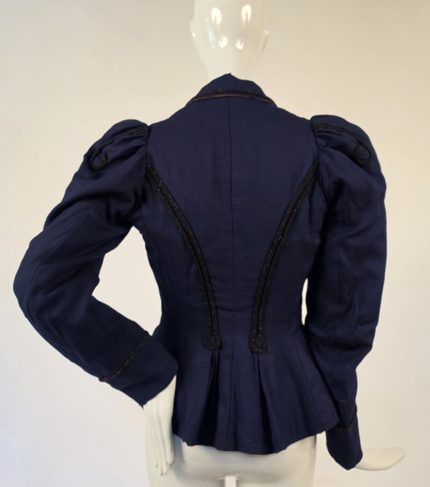 VICTORIAN 1890’S BUSTLE BACK JACKET W PUFF SLEEVES + SOUTACHE DETAIL