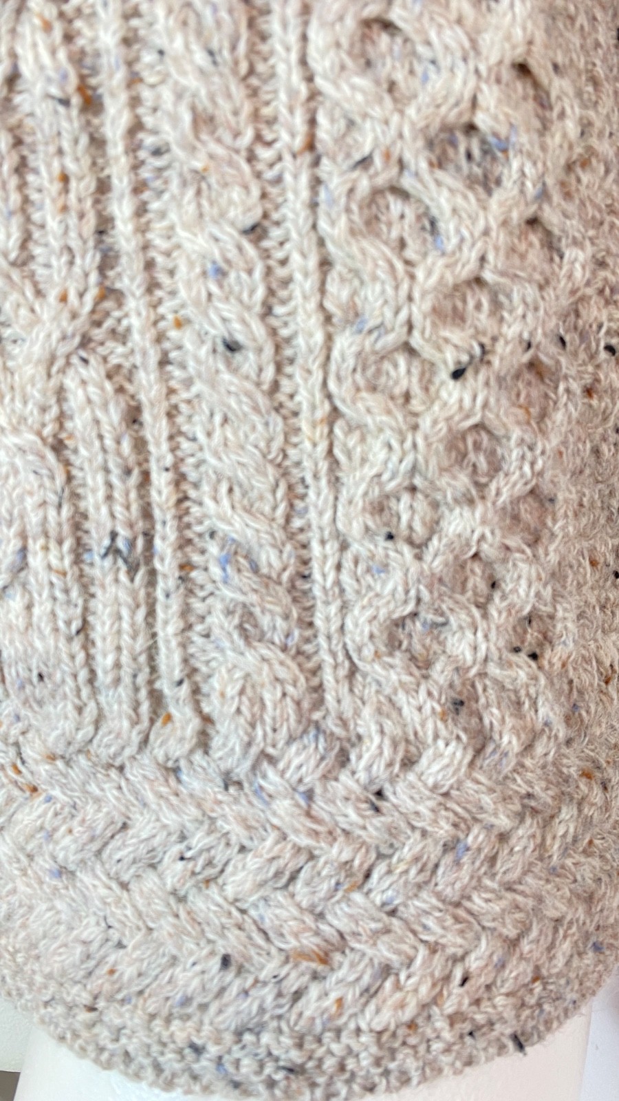 Vintage 1990s Irish wool cardigan sweater women’s L oatmeal Ireland BLARNEY knit