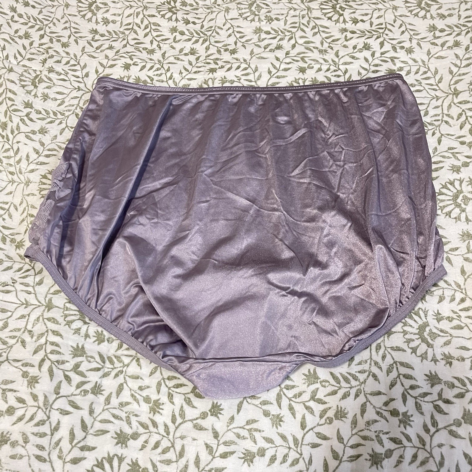 VTG Vanity Fair Panties Purple Lace Nylon High Waisted 8/XL Sheer Sissy Satin