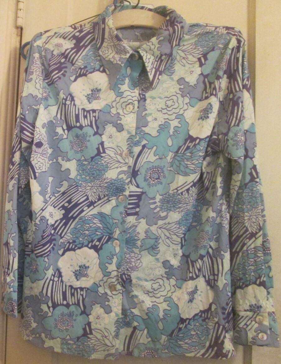 Vintage 1970s INSEPARABLES by JACQUES Disco MOD long sleeve floral Shirt Blouse
