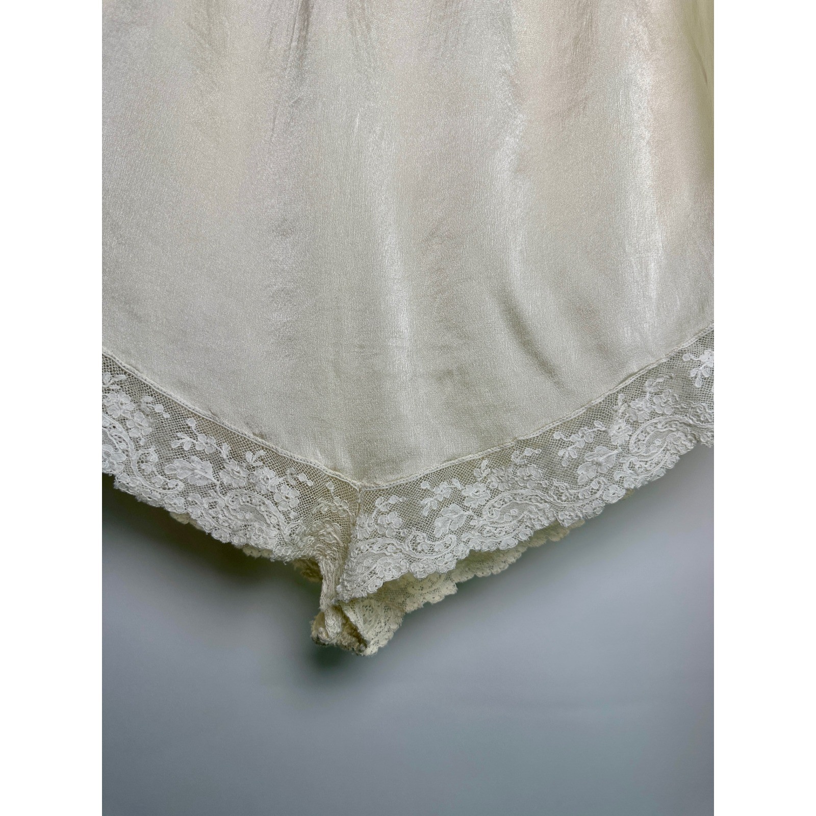 Vintage 1920s Wedding Trousseau 3pc Set Silk Nightgown Slip Tap Pants Lace Ivory