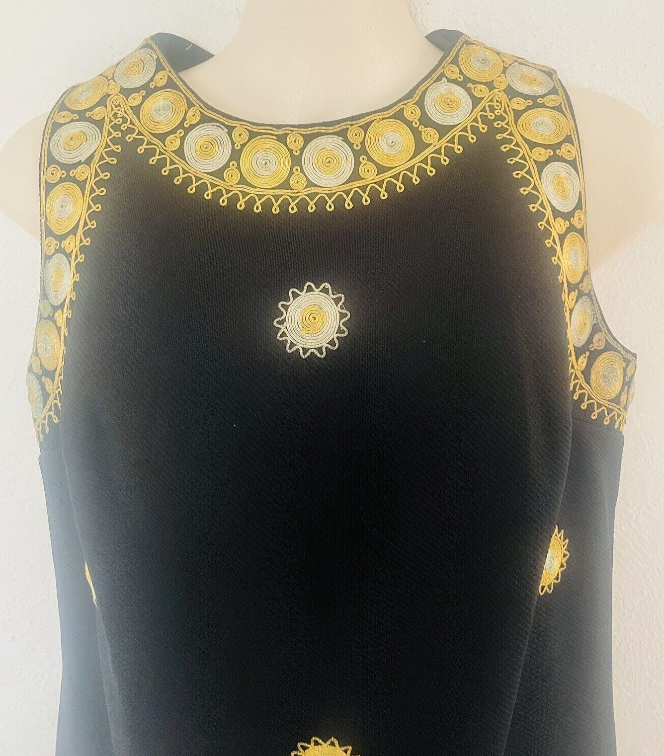 Vintage 1960s gold/silver metallic thread sleeveless dress rare & collectible