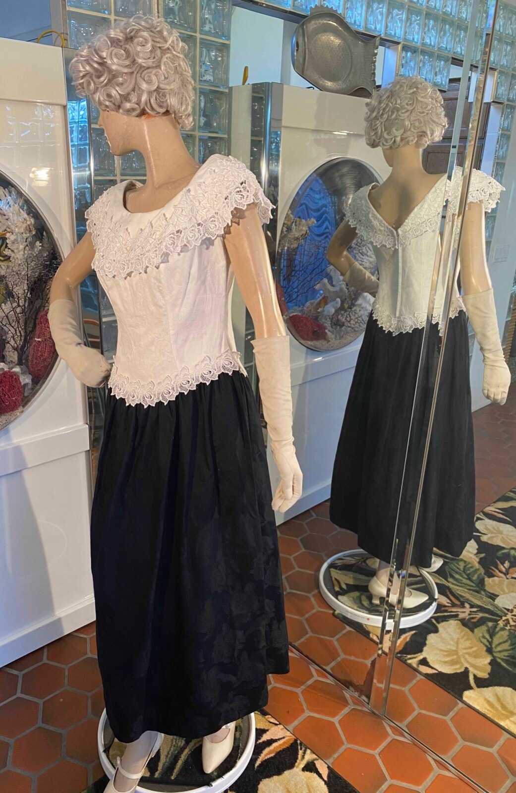 Cachet Bari Protas Prom Formal Gown Multi Black Size 8 Princess Lace Romantic
