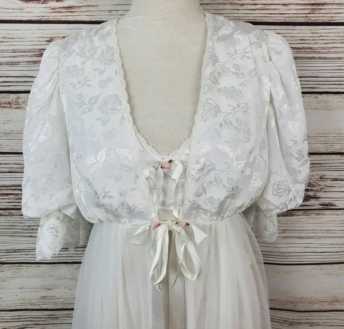 Vintage 2pc TOSCA LINGERIE Large White Nylon & Lace Bridal Boudoir Peignoir Set