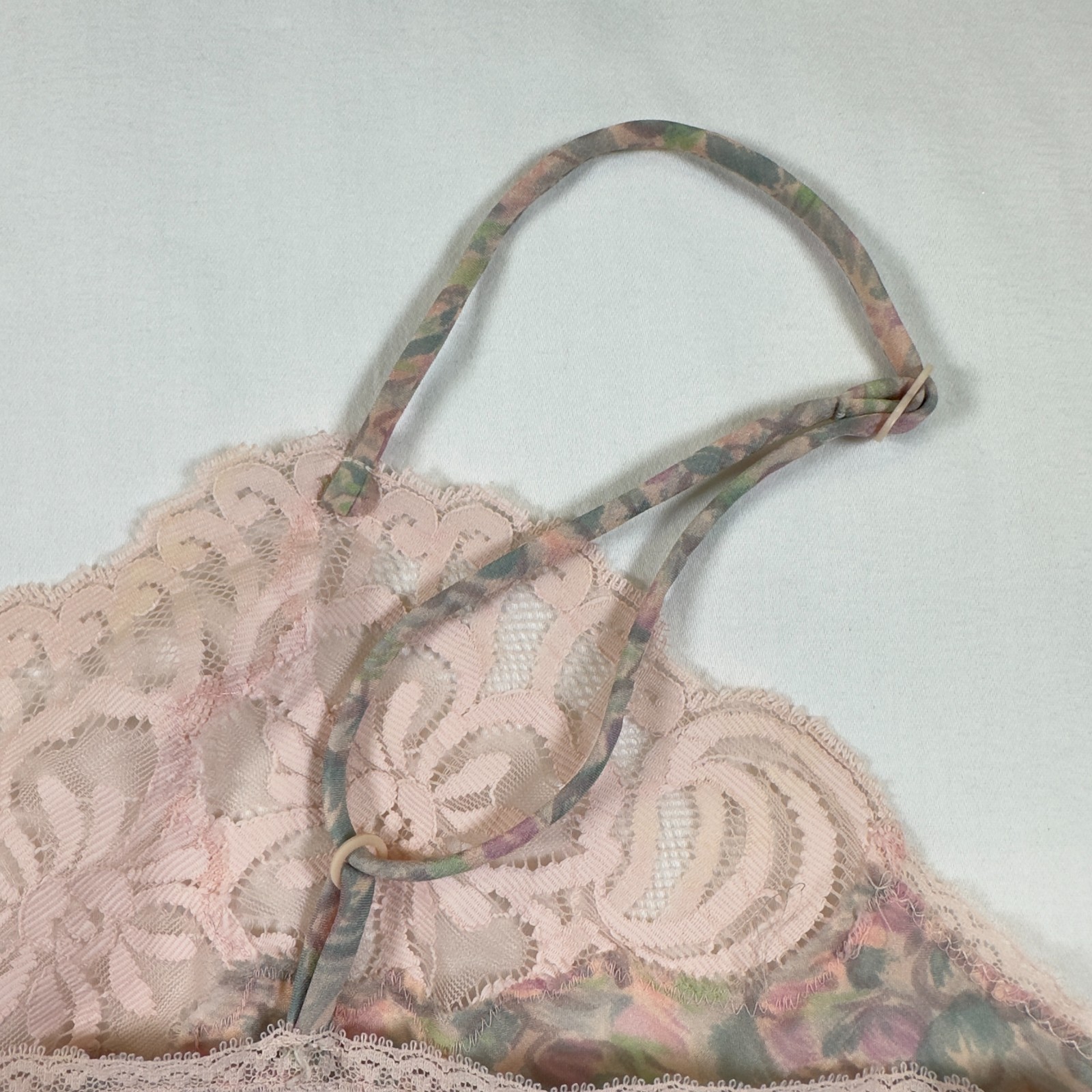 Vintage Vanity Fair Pink Lace Floral Paisley Cami Camisole Top 38 Made in USA